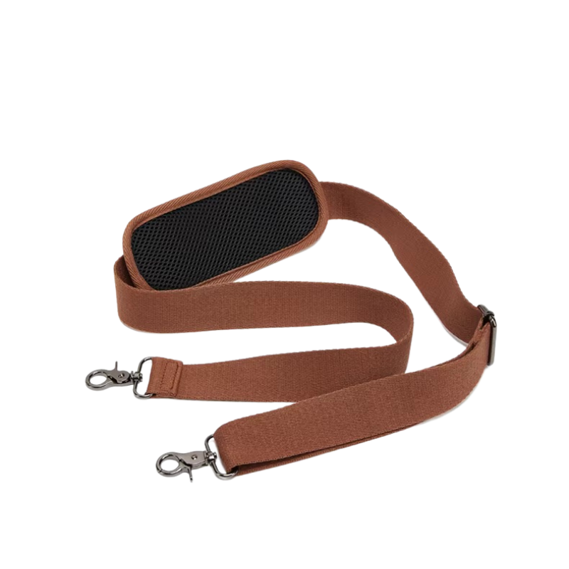 Manhattan leather travel bag